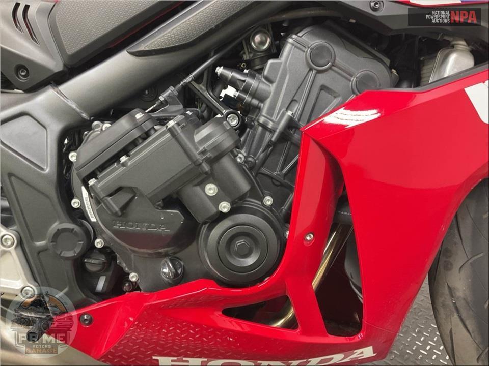 2024 Honda CBR650R E-CLUTCH — фото 6