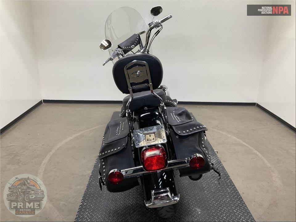 2005 Harley-Davidson FLSTCI HERITAGE SOFTAIL CLASSIC — фото 4