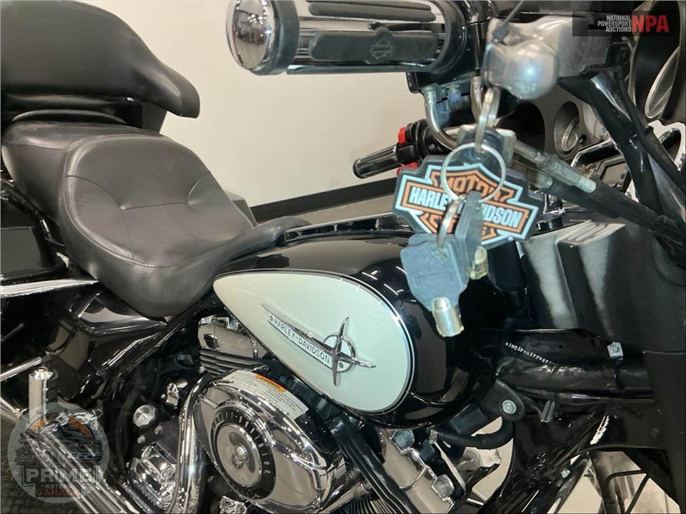 2007 Harley-Davidson FLHTP POLICE ELECTRA GLIDE — фото 13