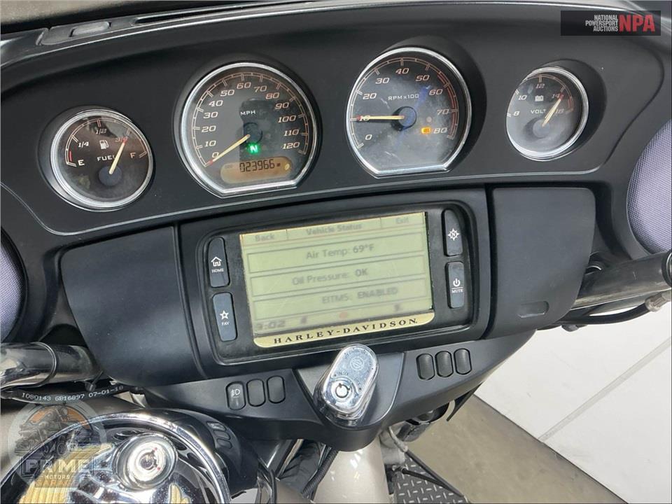 2018 Harley-Davidson FLHTCU ELECTRA GLIDE ULTRA CLASSIC — фото 5