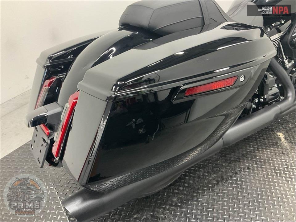 2025 Harley-Davidson FLHX STREET GLIDE — фото 16