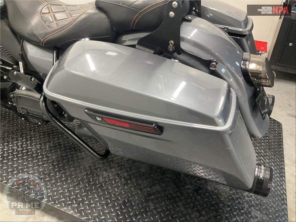 2021 Harley-Davidson FLTRK ROAD GLIDE LIMITED — фото 19