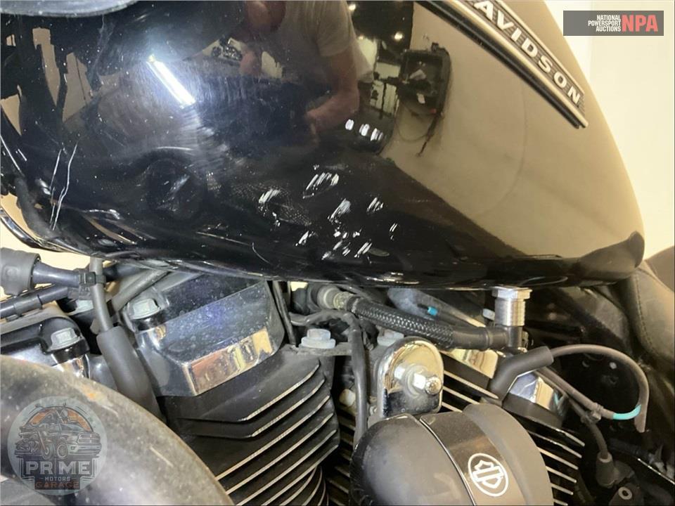 2019 Harley-Davidson FLTRXS ROAD GLIDE SPECIAL — фото 37