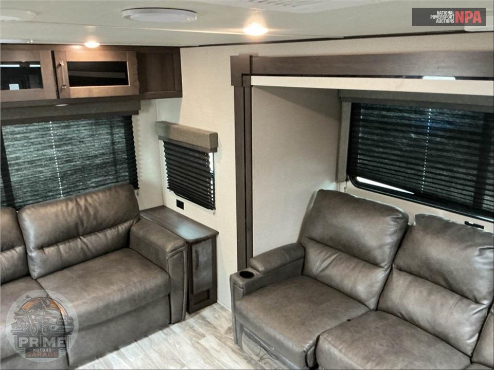 2022 Grand Design Recreational Vehicles M-245RL TRANSCEND XPLOR SERIES — фото 8