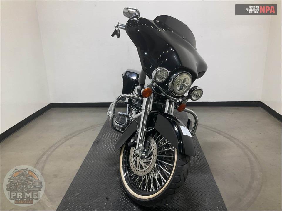 2008 Harley-Davidson FLHTCU ULTRA CLASSIC ELECTRA GLIDE — фото 2