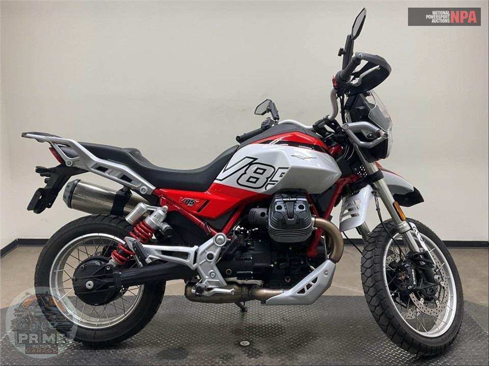2025 Moto Guzzi V85 TT — фото 1