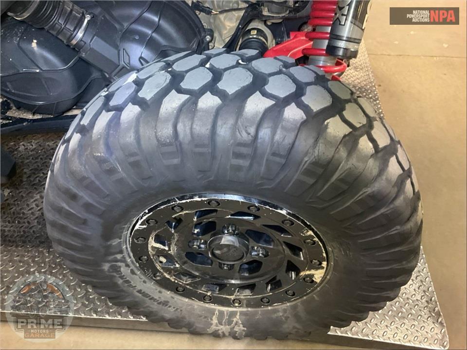 2024 Can-Am COMMANDER MAX XT-P 1000R — фото 24