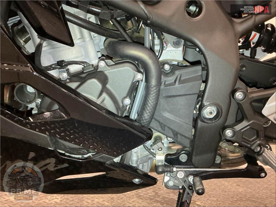 2025 Kawasaki ZX400PSFNL NINJA ZX-4R (ABS) — фото 10