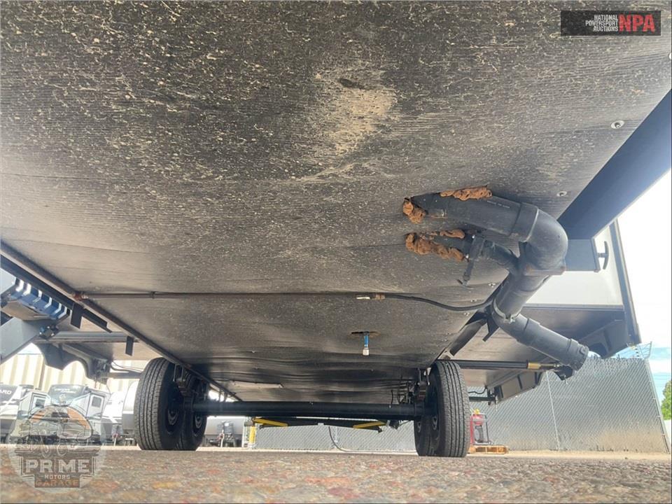 2020 Keystone Rv M-302 FWRK - SPRINGDALE FIFTH WHEEL SERIES — фото 39