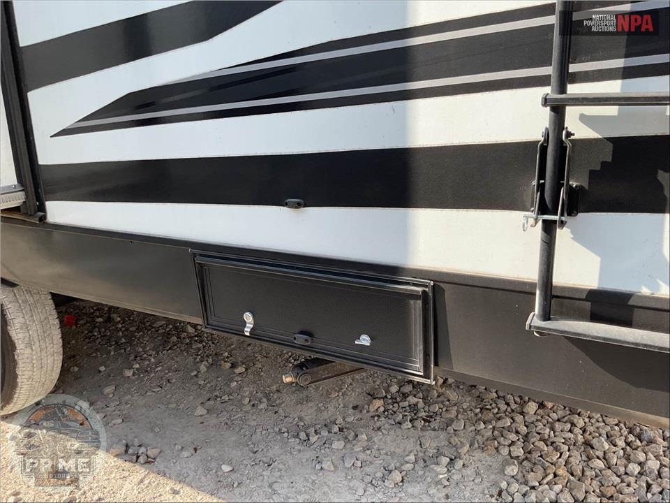 2023 Grand Design Recreational Vehicles M-25G - MOMENTUM G-CLASS TOY HAULER SERIES — фото 21