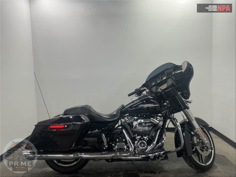 2017 Harley-Davidson FLHXS STREET GLIDE SPECIAL — фото 1