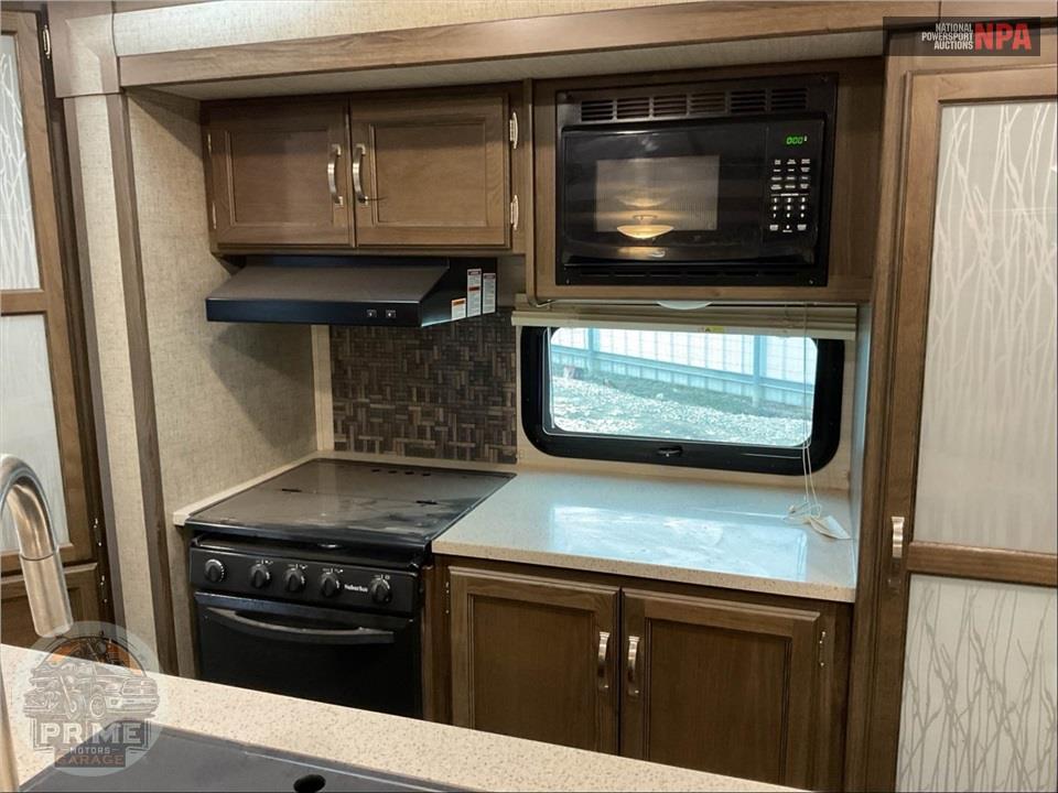 2019 Keystone Rv M-30 RIPR - BULLET PREMIER SERIES — фото 16