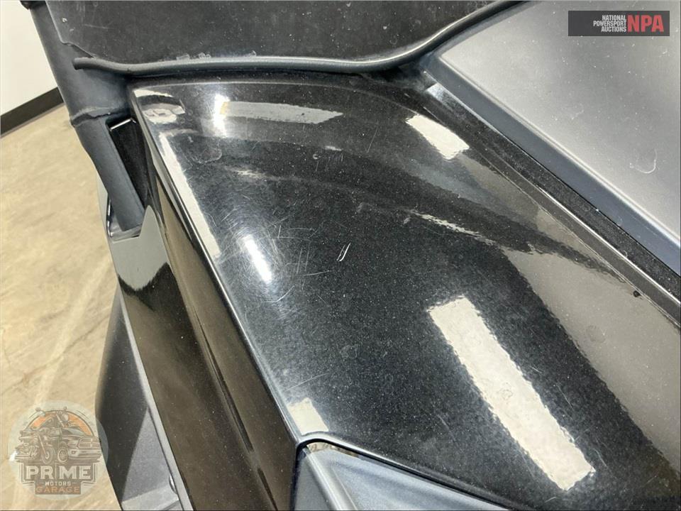 2018 Can-Am COMMANDER 1000R LIMITED — фото 36