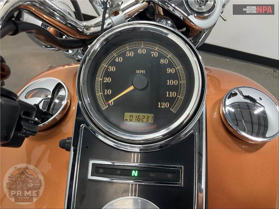 2008 Harley-Davidson FLHRC ROAD KING CLASSIC (Anniv) — фото 5
