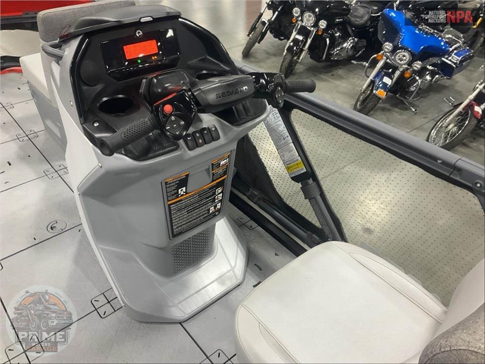 2024 Seadoo/Brp SWITCH COMPACT-I/O(*) — фото 7