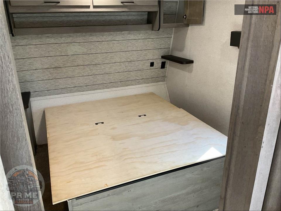 2020 Keystone Rv M-429 - RAPTOR TOY HAULER TOY HAULER SERIES — фото 13