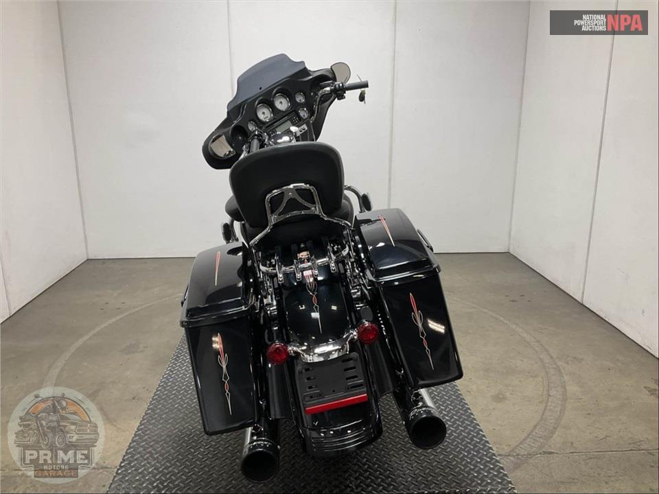 2013 Harley-Davidson FLHX STREET GLIDE — фото 4