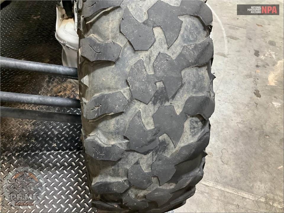 2023 Can-Am MAVERICK X3 MAX X RS TURBO RR SMART-SHOX 72 (RED OR BLUE) — фото 27