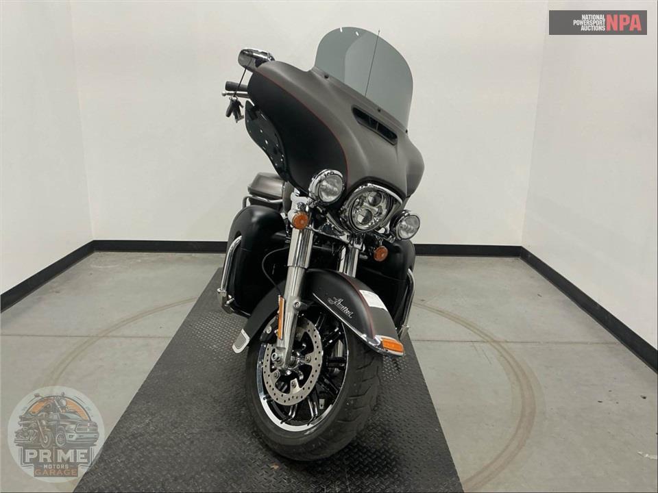 2018 Harley-Davidson FLHTK ULTRA LIMITED — фото 2