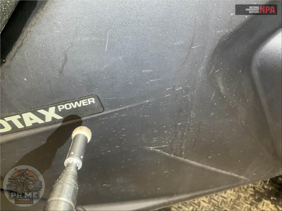 2022 Can-Am COMMANDER MAX XT 1000R — фото 18