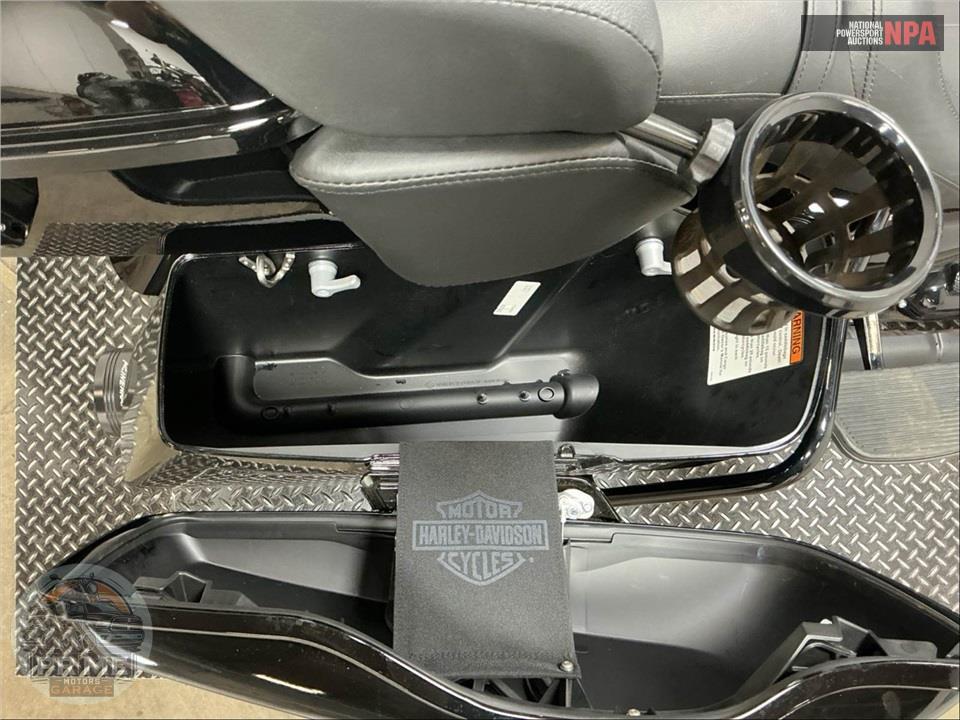 2022 Harley-Davidson FLHTK ULTRA LIMITED — фото 24