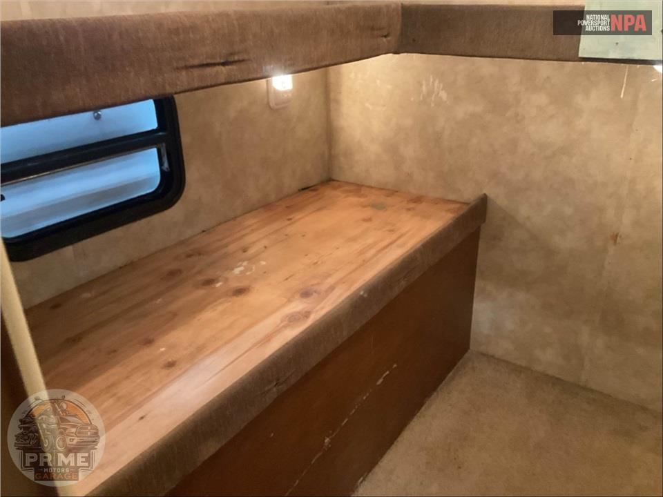 2013 Coachmen By Forest River M-292 QBCK - CATALINA SANTARA SERIES — фото 14