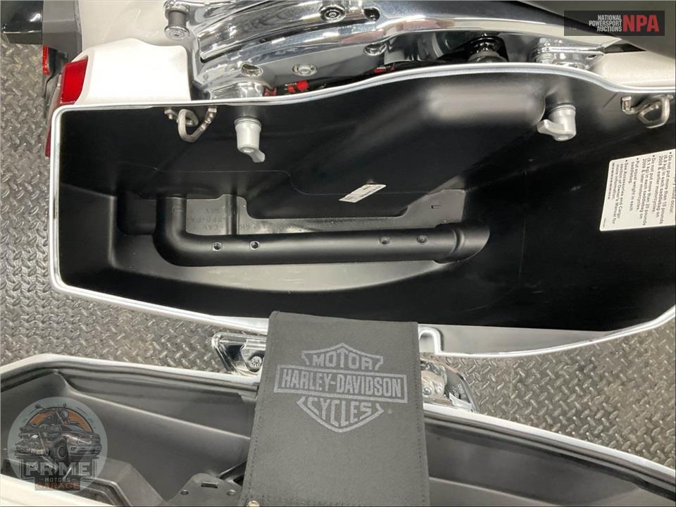 2024 Harley-Davidson FLHX STREET GLIDE — фото 17