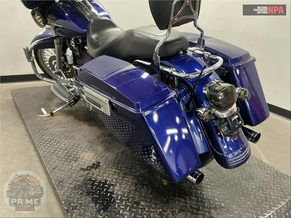 2006 Harley-Davidson FLHXI STREET GLIDE — фото 21