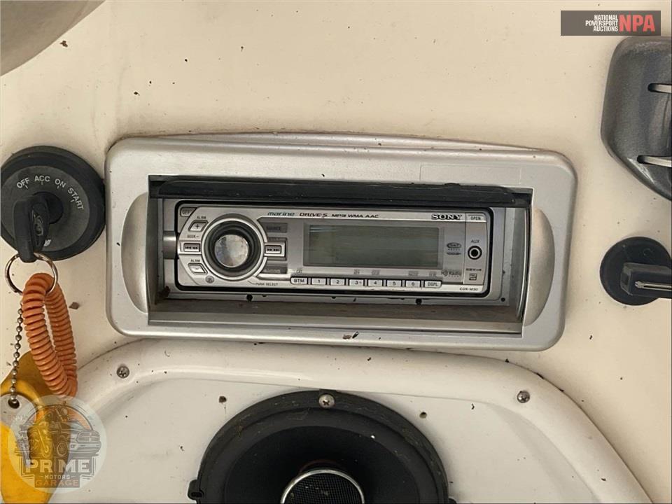 2011 Hurricane Boat SUNDECK SPORT L=21/E=1 225HP MERCURY OB — фото 34