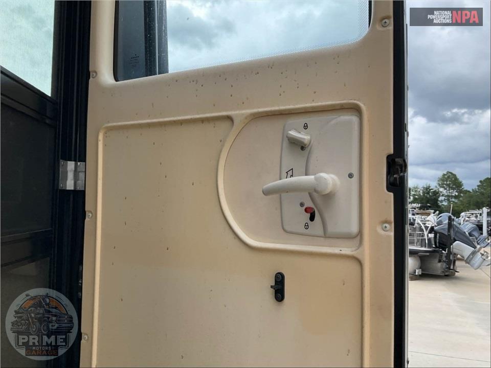 2008 Bounder M-38F FREIGHTLINER 325HP — фото 41