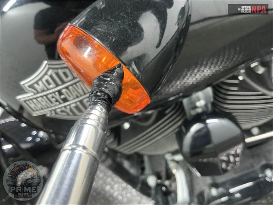 2017 Harley-Davidson FLSS SOFTAIL SLIM S — фото 27