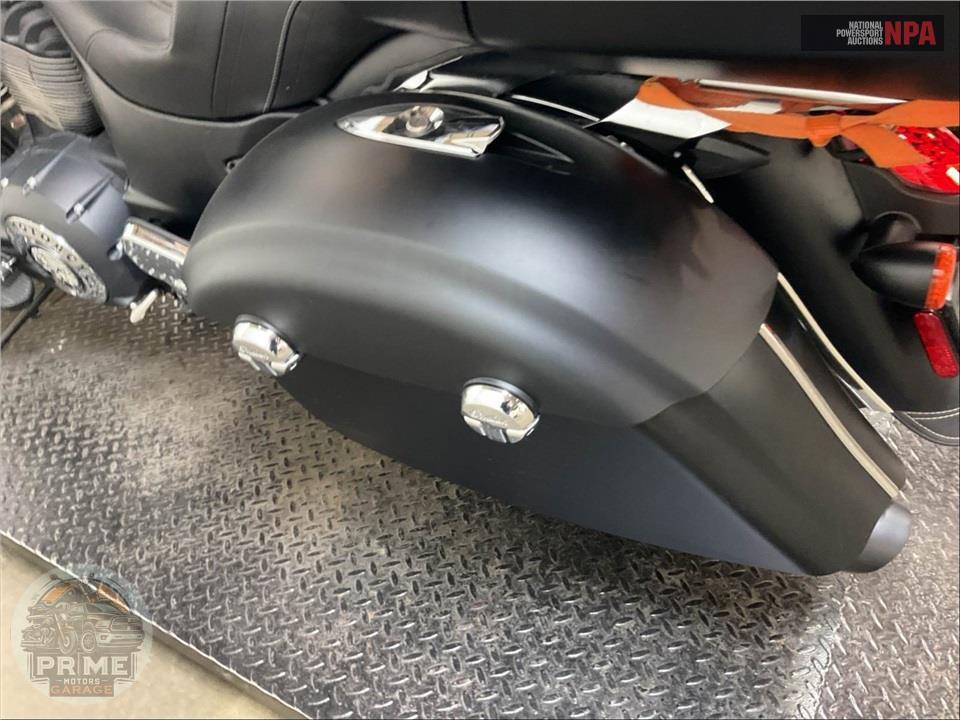2017 Indian Motorcycle CHIEFTAIN DARK HORSE — фото 15