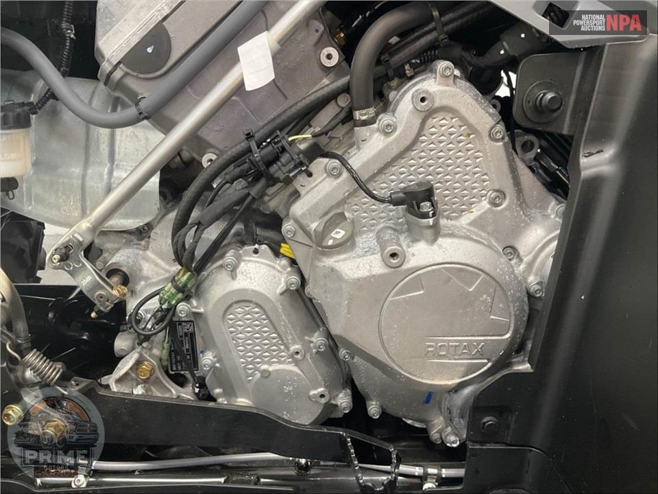 2025 Can-Am OUTLANDER MAX DPS 500 — фото 9