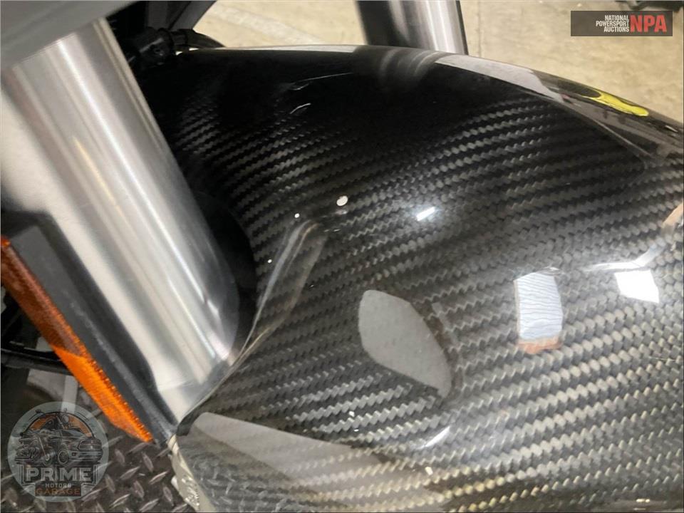 2019 Ducati SUPERSPORT — фото 18