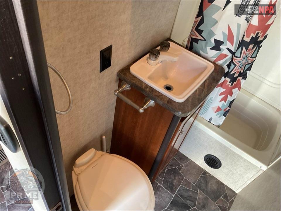 2015 Keystone Rv M-303 - IMPACT TOY HAULER SERIES — фото 17