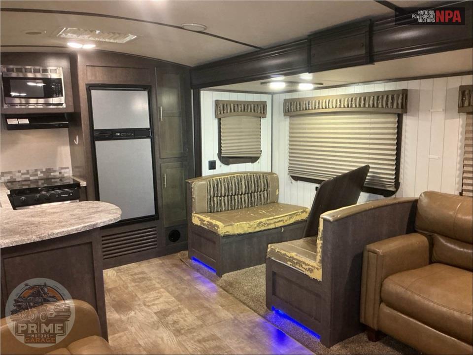 2017 Crossroads Rv M-291 RK - SUNSET TRAIL SUPER LITE SERIES — фото 6