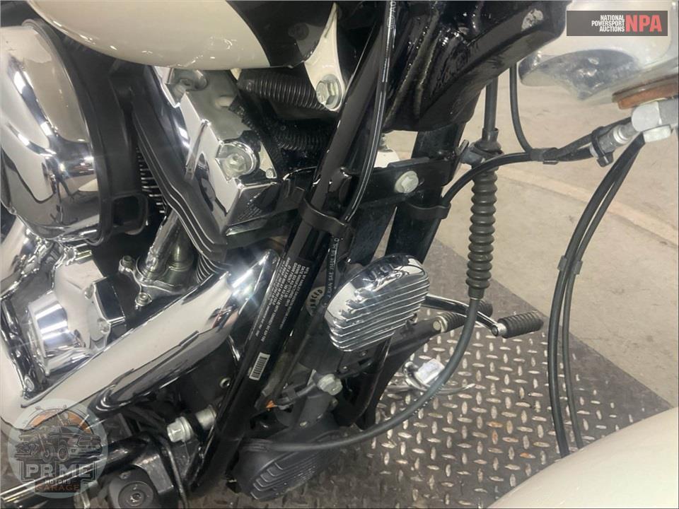2014 Harley-Davidson FXSB BREAKOUT — фото 10