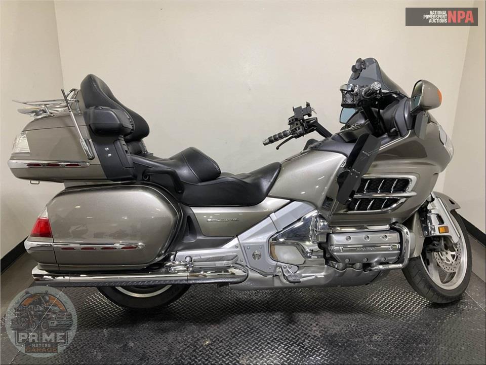 2008 Honda GL1800PM8 GOLDWING — фото 1