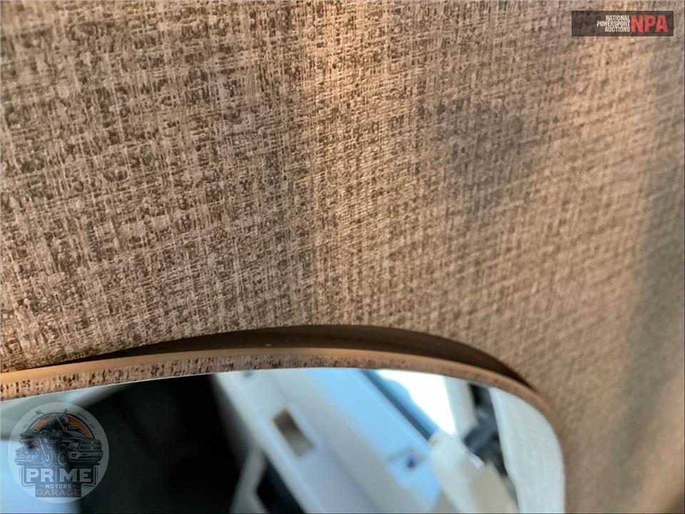 2020 Thor Motor Coach M-23U E350-V10 - FOUR WINDS SERIES — фото 12