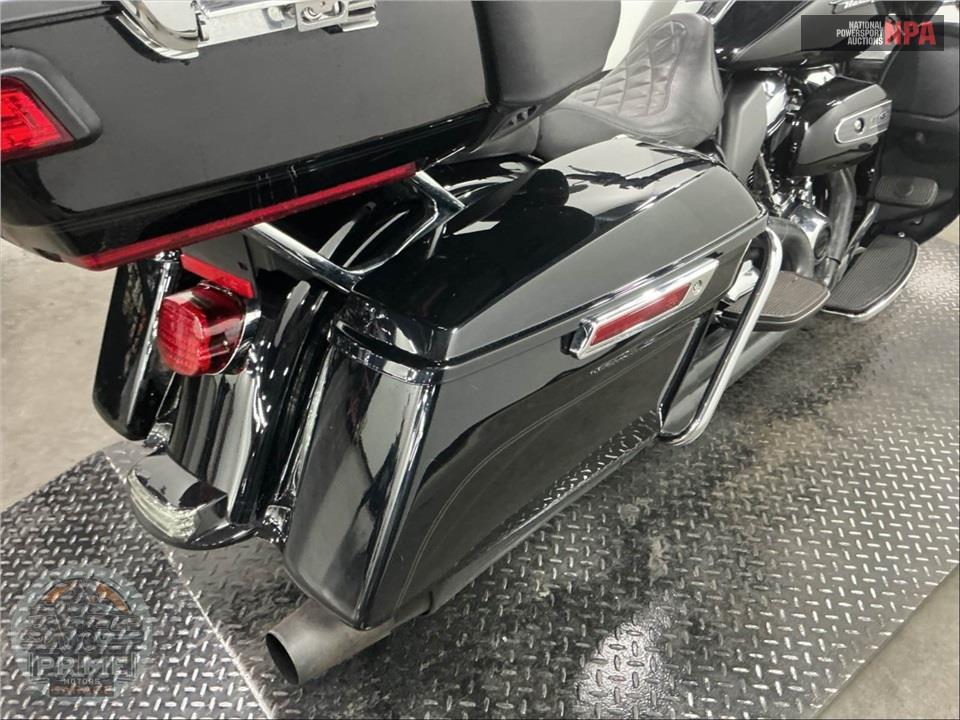 2019 Harley-Davidson FLTRU ROAD GLIDE ULTRA — фото 23