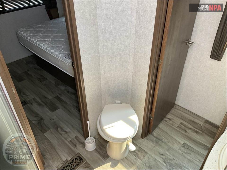 2018 Keystone Rv M-367 FLS - COUGAR FIFTH WHEEL SERIES — фото 16