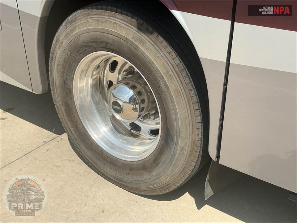 2012 Winnebago M-36M-CUMMINS 360HP - JOURNEY SERIES — фото 56
