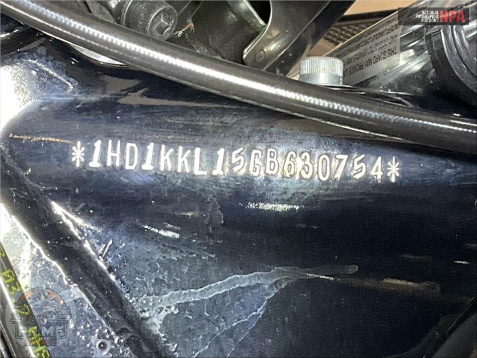 2016 Harley-Davidson FLHTKL ULTRA LIMITED LOW — фото 29