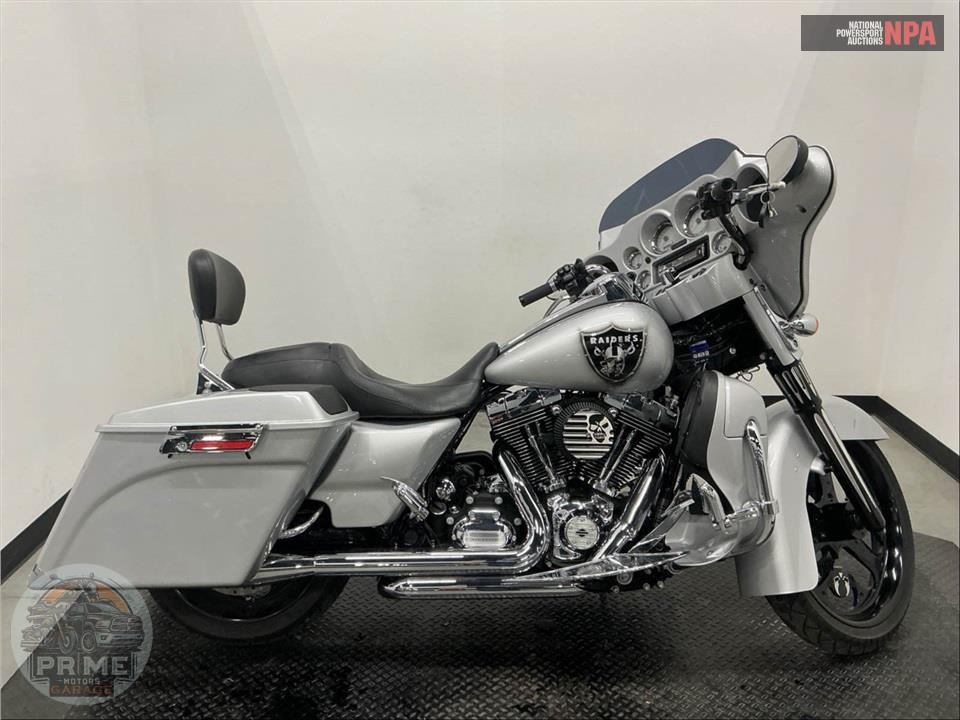 2013 Harley-Davidson FLHX STREET GLIDE — фото 1
