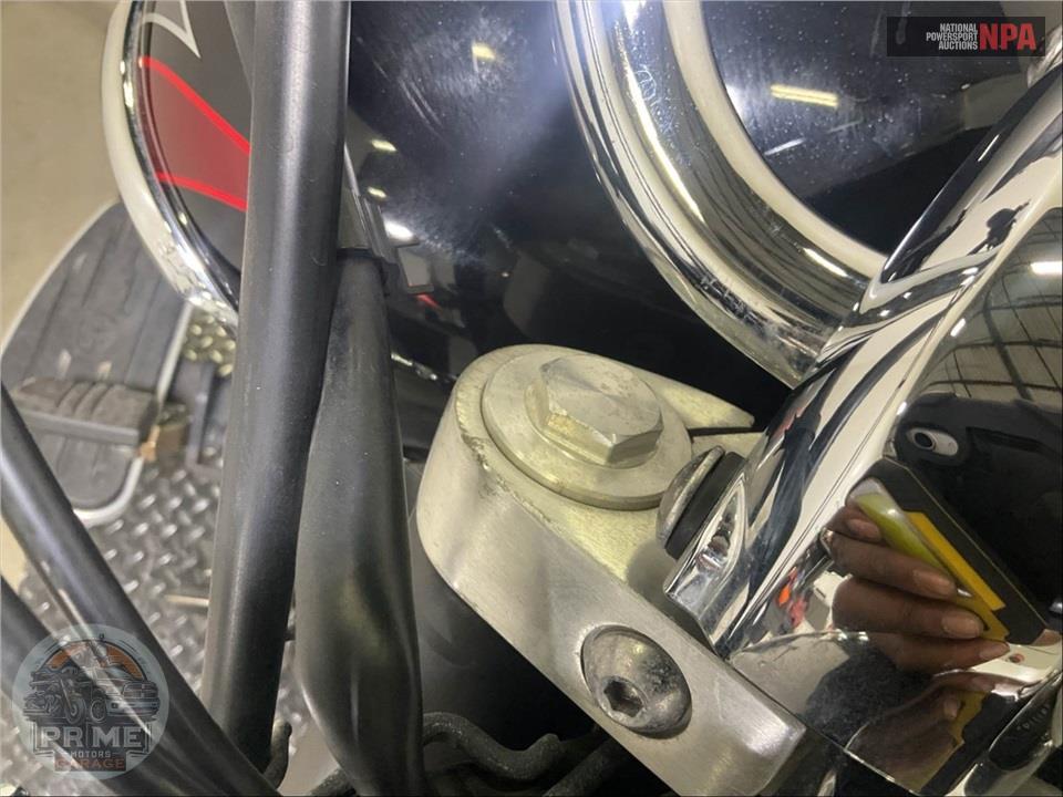 2013 Yamaha XVS13ADB/C V-STAR 1300 — фото 33