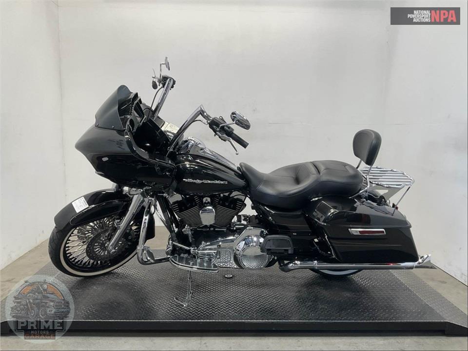 2016 Harley-Davidson FLTRXS ROAD GLIDE SPECIAL — фото 3