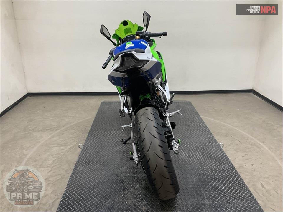 2024 Kawasaki NINJA ZX-4RR 40TH ANNIVERSARY EDITION ABS — фото 4
