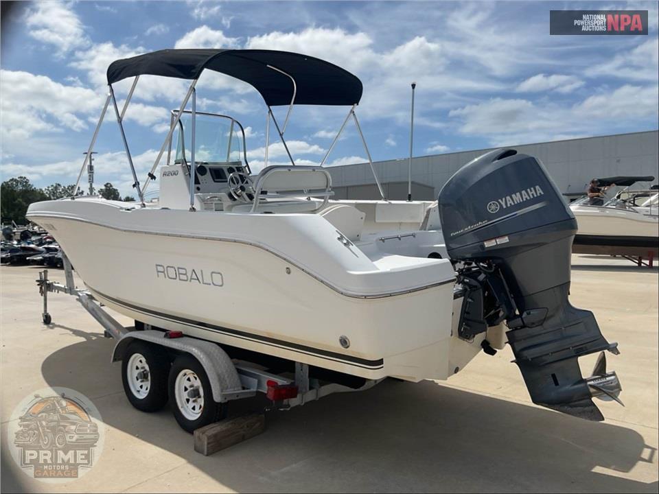 2013 Robalo R200/CC(*) L=21/E-150HP YAMAHA OB — фото 3