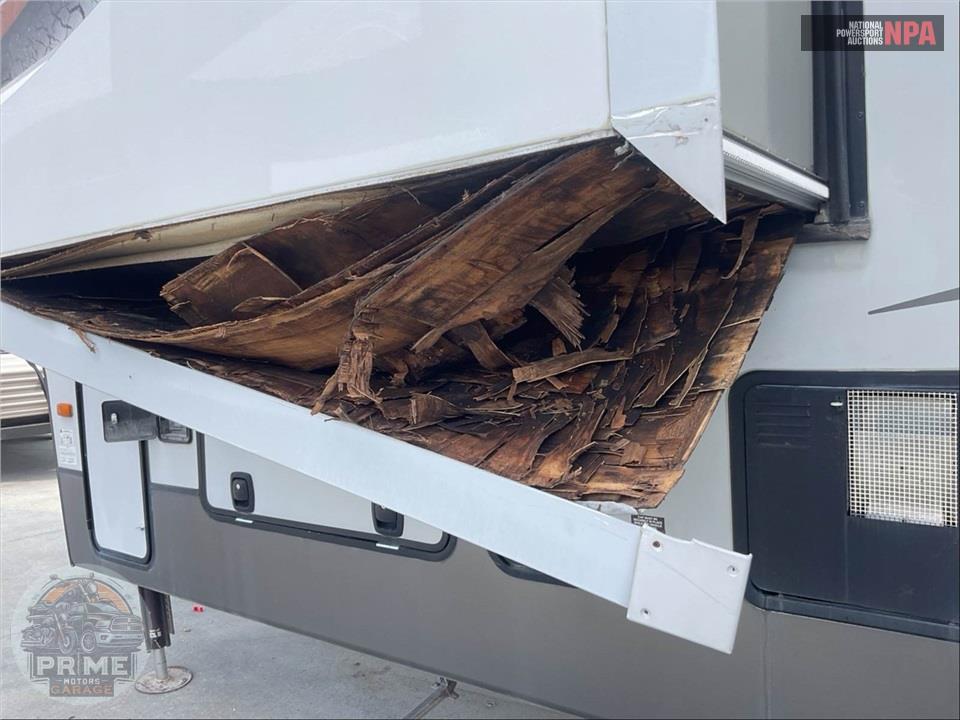 2015 Crossroads Rv TALLADEGA - ELEVATION TOY HAULER TOY HAULER SERIES — фото 43