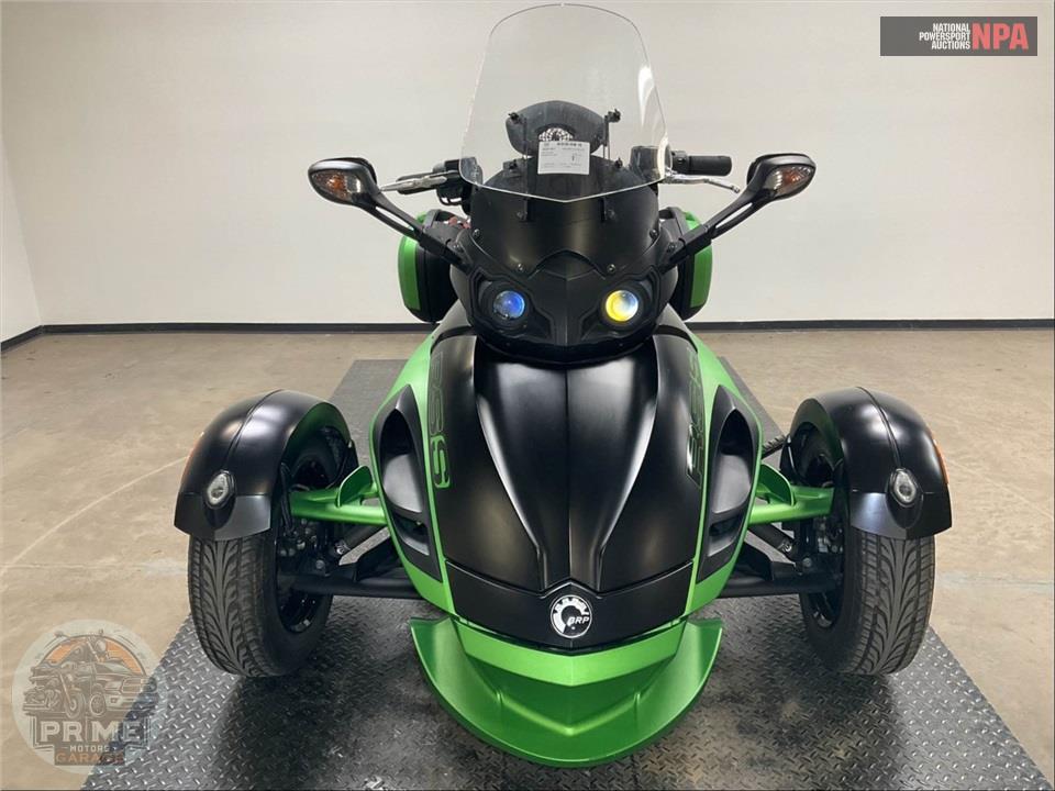 2012 Can-Am SPYDER RS-S SE5 — фото 2